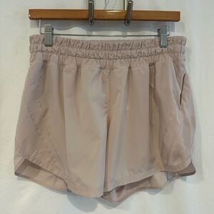 Lululemon Mid- Rise Track That MR 5” Shorts